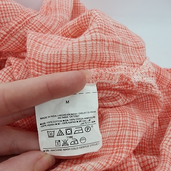 Old Navy Pintuck Button Placket Gauze Pullover Long Cuffed Sleeve Tunic - Picture 5 of 5